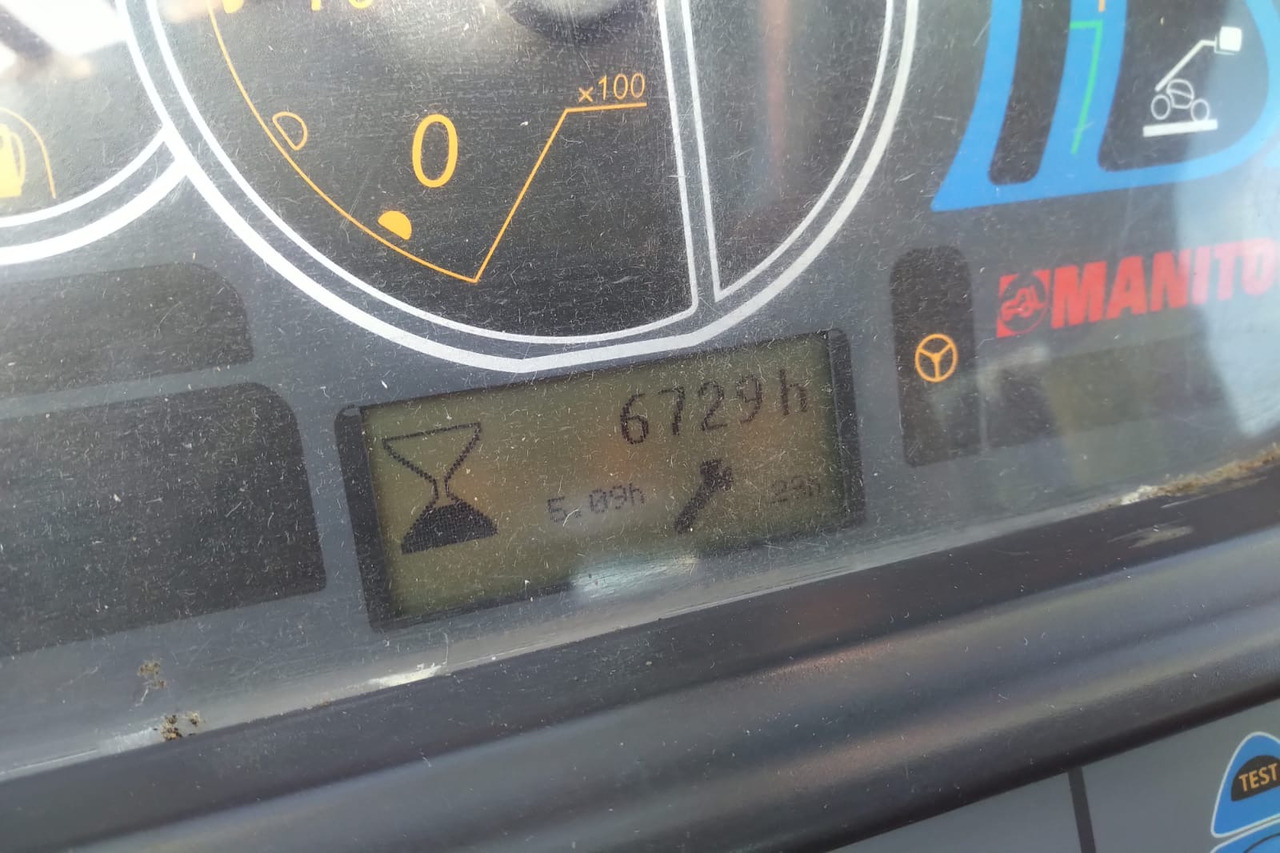 MANITOU MLT 840 137 - Teleskop truck: billede 4 MANITOU MLT 840 137 - Teleskop truck: billede 4