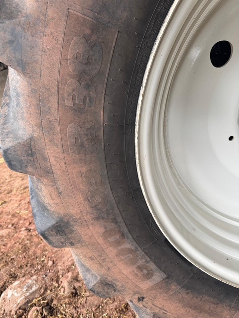 NEW HOLLAND T6.180 - Traktor: billede 4 NEW HOLLAND T6.180 - Traktor: billede 4