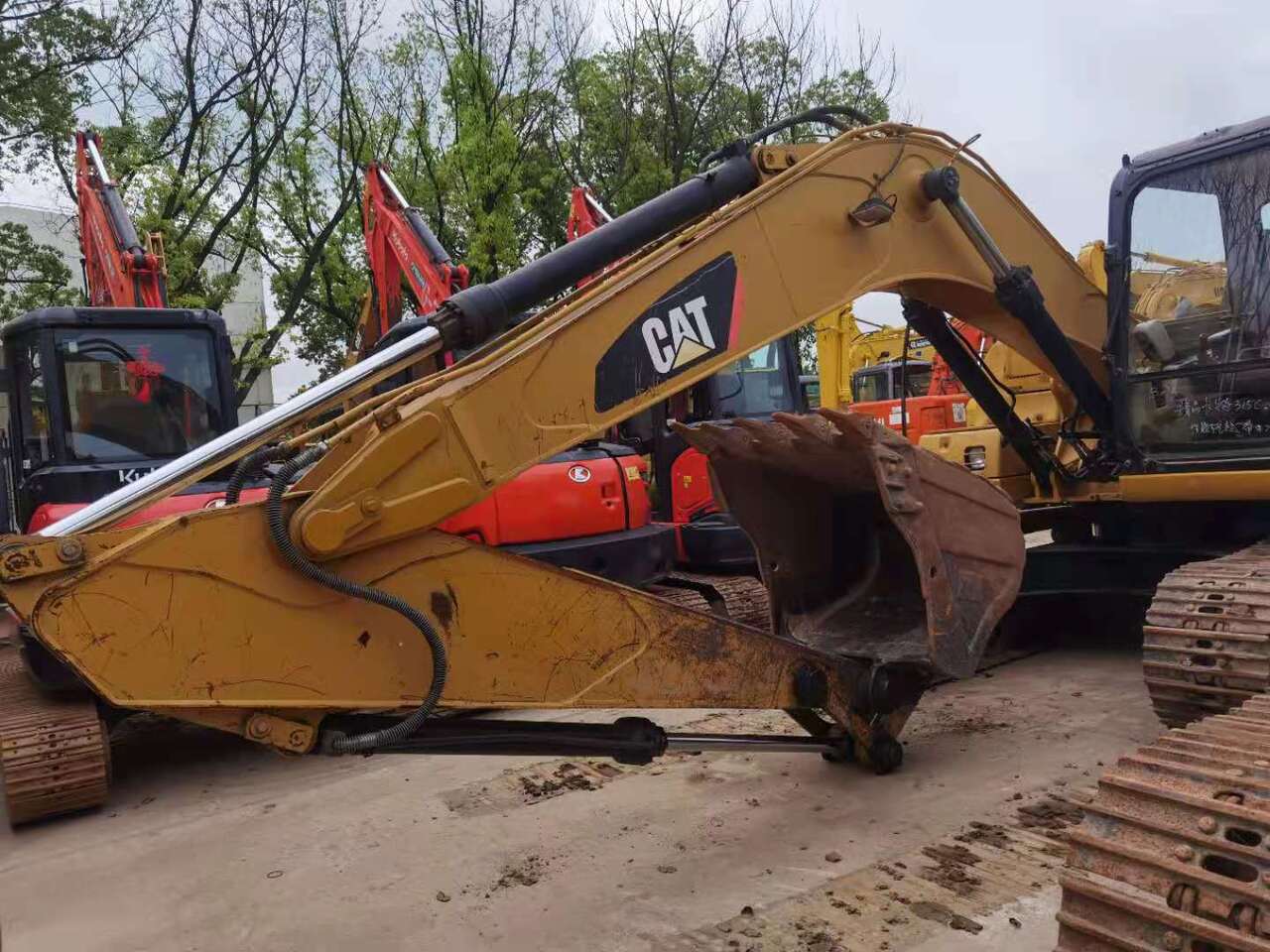 CATERPILLAR 320CL - Bæltegravemaskine: billede 4 CATERPILLAR 320CL - Bæltegravemaskine: billede 4