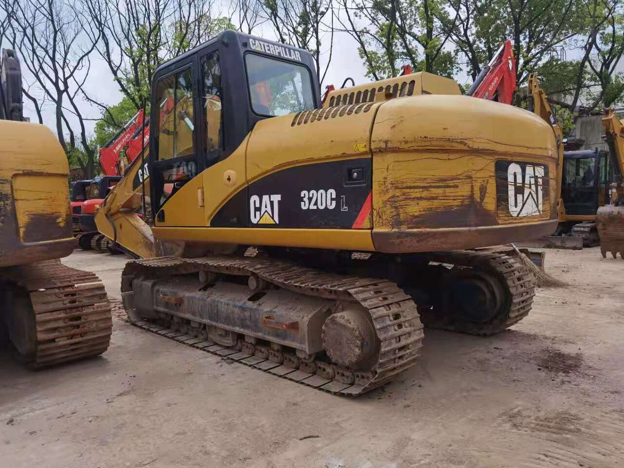 CATERPILLAR 320CL - Bæltegravemaskine: billede 1 CATERPILLAR 320CL - Bæltegravemaskine: billede 1