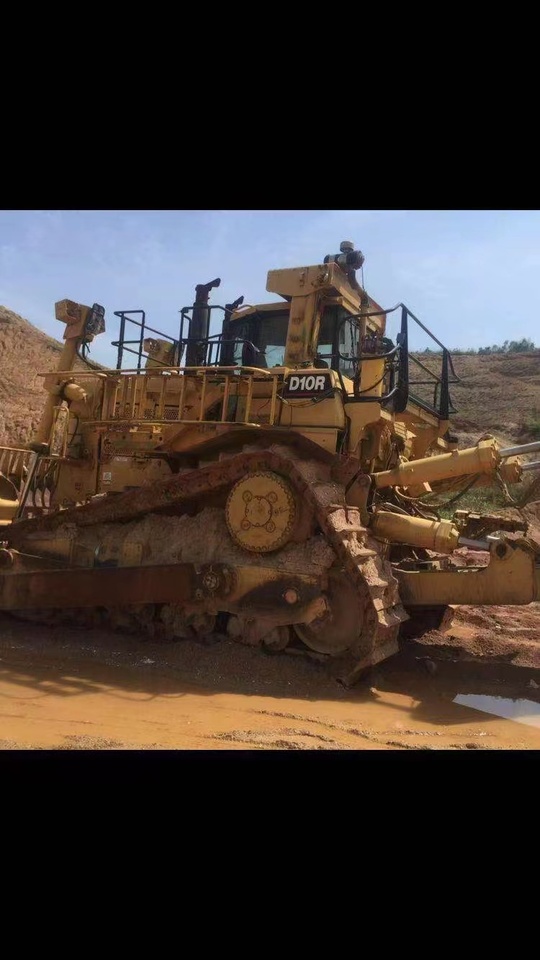 CATERPILLAR D10R - Bulldozer: billede 2 CATERPILLAR D10R - Bulldozer: billede 2