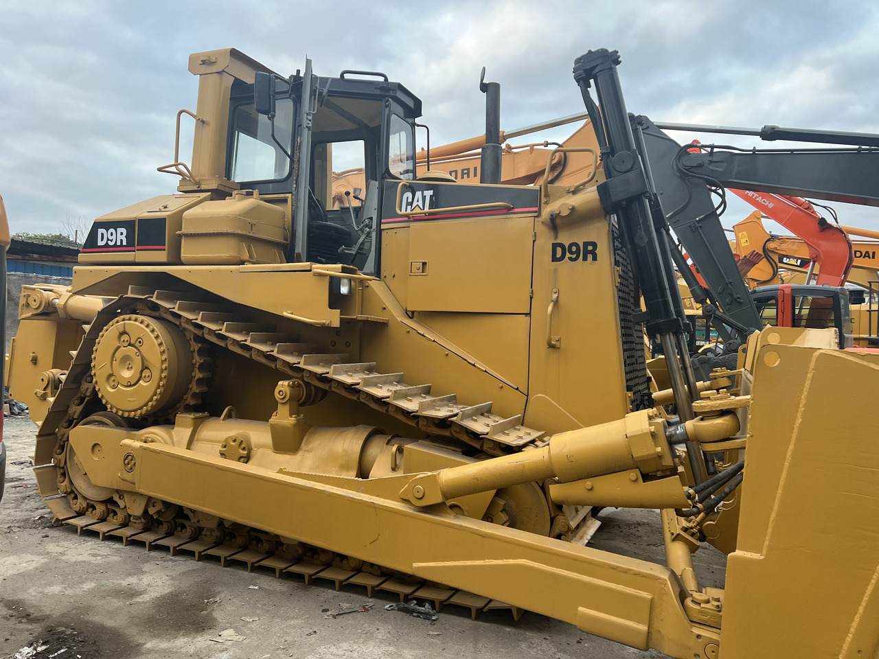 CATERPILLAR D9R - Bulldozer: billede 3 CATERPILLAR D9R - Bulldozer: billede 3