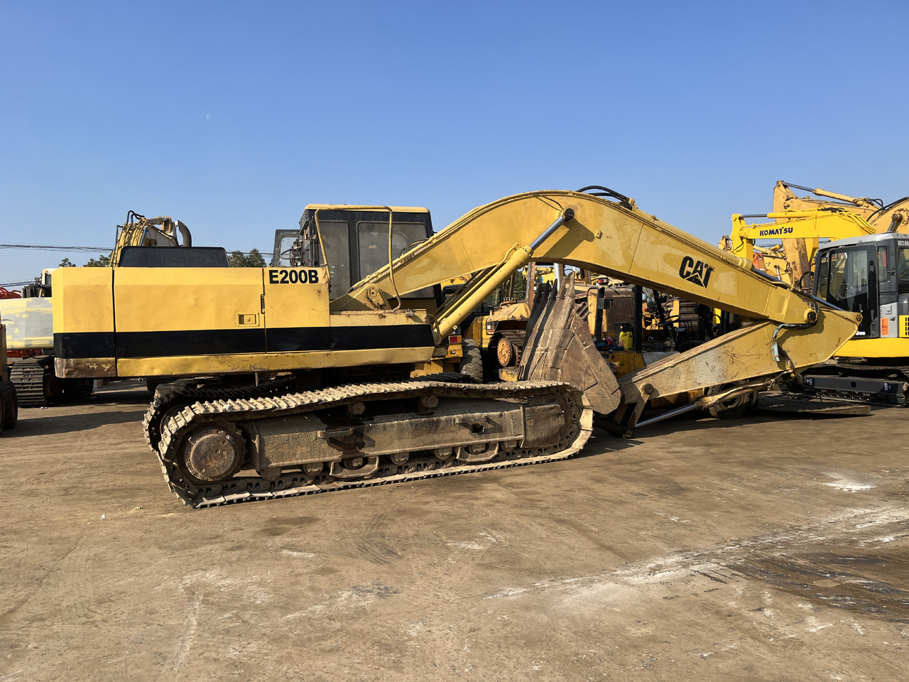 CATERPILLAR E200 - Gravemaskine: billede 1 CATERPILLAR E200 - Gravemaskine: billede 1