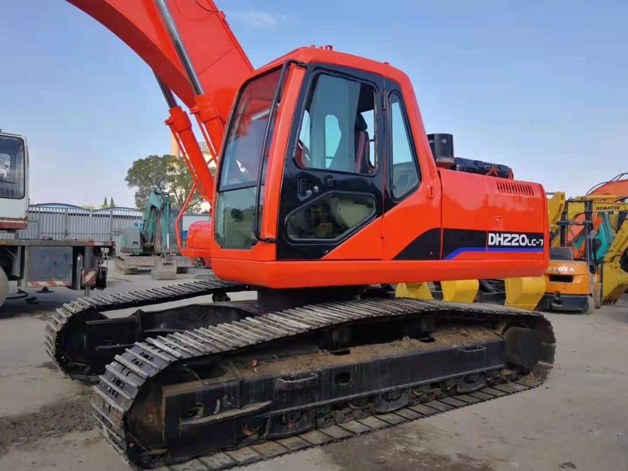 DOOSAN DH220LC - Bæltegravemaskine: billede 5 DOOSAN DH220LC - Bæltegravemaskine: billede 5