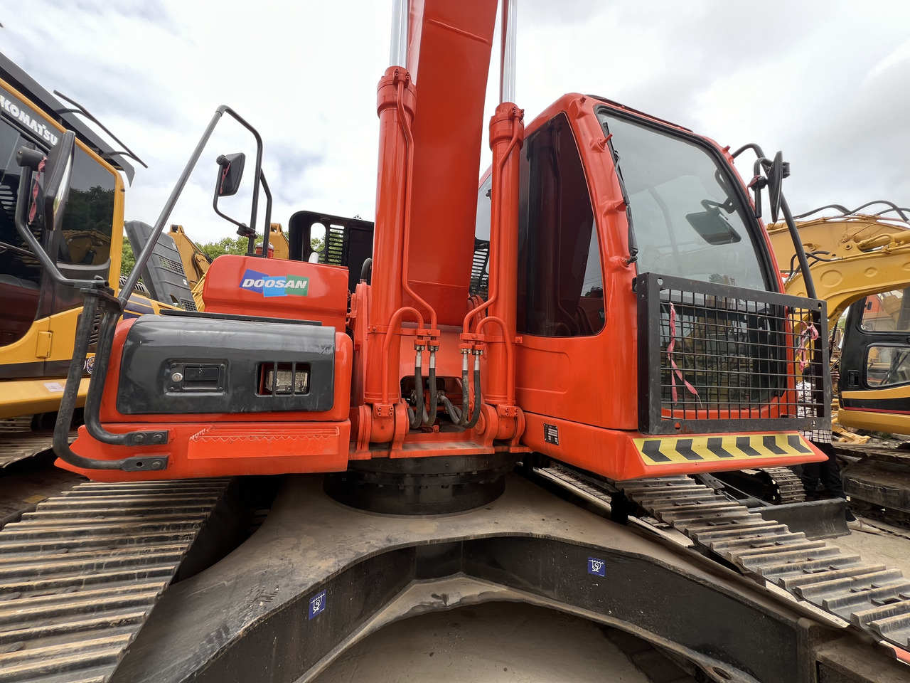 DOOSAN DX300 LC-7 - Bæltegravemaskine: billede 4 DOOSAN DX300 LC-7 - Bæltegravemaskine: billede 4
