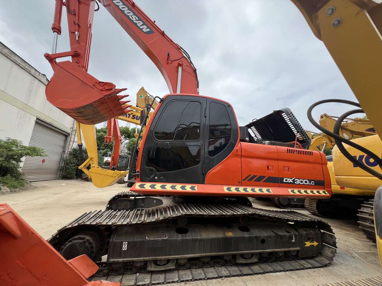 DOOSAN DX300 LC-7 - Bæltegravemaskine: billede 1 DOOSAN DX300 LC-7 - Bæltegravemaskine: billede 1