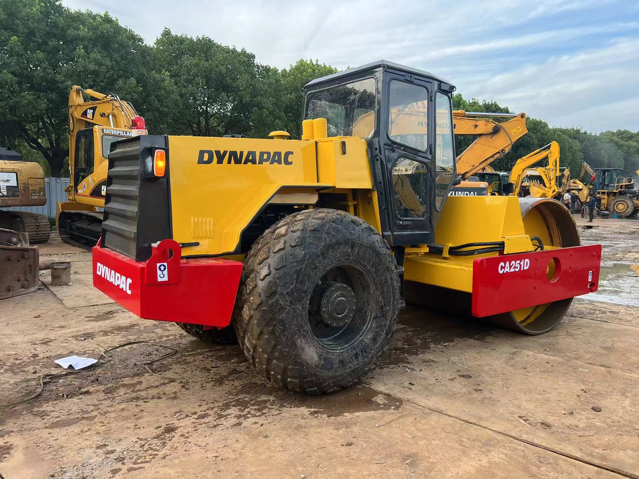 DYNAPAC CA215D - Tromle: billede 2 DYNAPAC CA215D - Tromle: billede 2