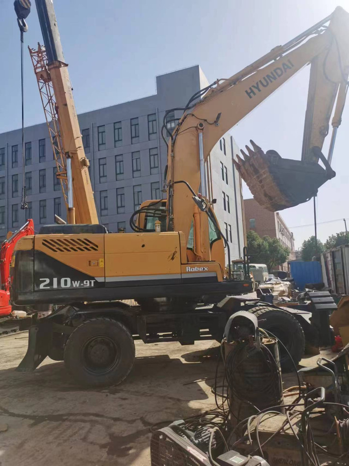HYUNDAI R210W-9 - Hjulgravemaskine: billede 1 HYUNDAI R210W-9 - Hjulgravemaskine: billede 1