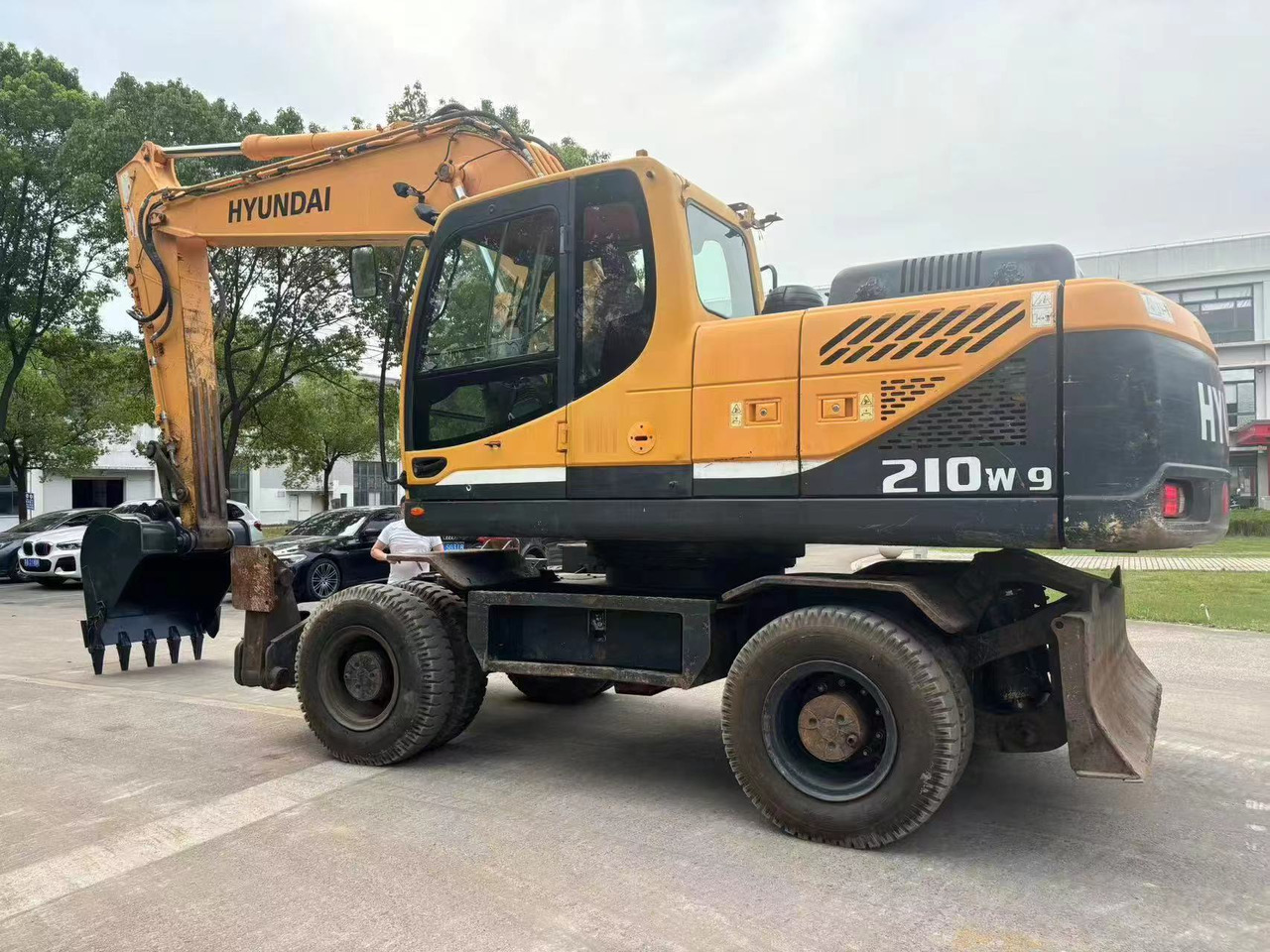 HYUNDAI R210W-9 - Hjulgravemaskine: billede 5 HYUNDAI R210W-9 - Hjulgravemaskine: billede 5