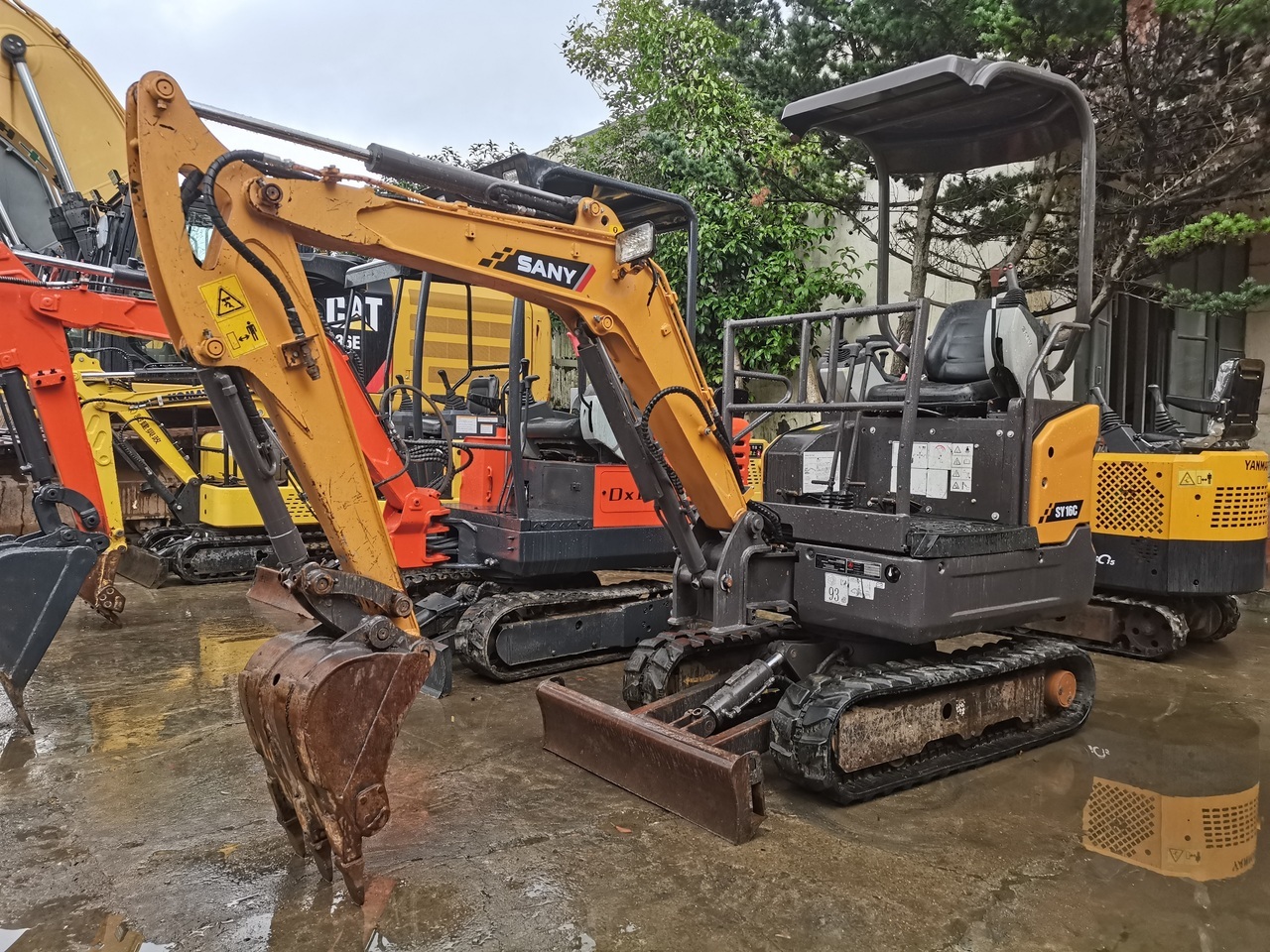 SANY SY16C -excavator - Bæltegravemaskine: billede 1 SANY SY16C -excavator - Bæltegravemaskine: billede 1