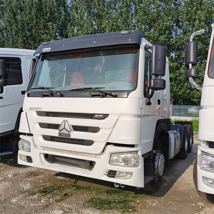 HOWO 6x4 371hp tractor - Trækker: billede 4 HOWO 6x4 371hp tractor - Trækker: billede 4