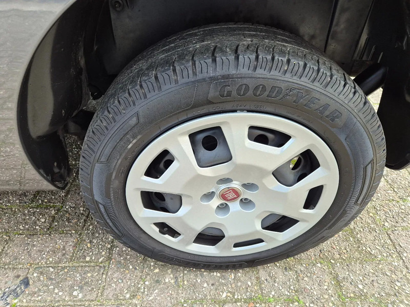 Små varebil Fiat Doblò maxi L2/ 1.6 D/ Airco/ Navi/ PDC: billede 18