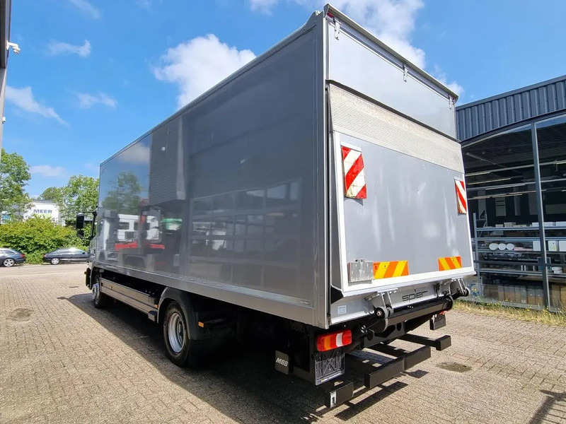 Lastbil varevogn Mercedes-Benz Atego 1218 Koffer/ Ladebordwand/ Airco/ Grau Metallic: billede 6 Lastbil varevogn Mercedes-Benz Atego 1218 Koffer/ Ladebordwand/ Airco/ Grau Metallic: billede 6