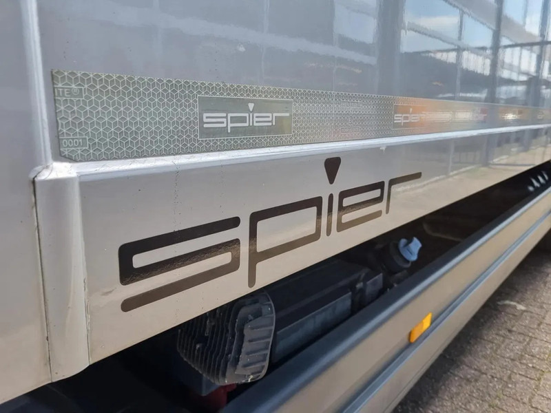 Lastbil varevogn Mercedes-Benz Atego 1218 Koffer/ Ladebordwand/ Airco/ Grau Metallic: billede 16 Lastbil varevogn Mercedes-Benz Atego 1218 Koffer/ Ladebordwand/ Airco/ Grau Metallic: billede 16