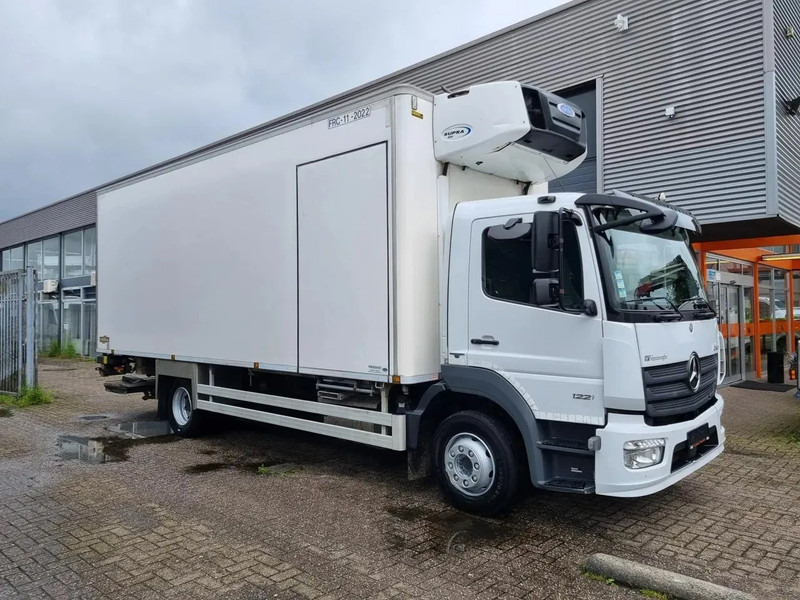 Mercedes-Benz Atego 1221 Kuhlkoffer/ Carrier 850/ Chereau/ ATP 2025 / LBW / EURO 6 - Kølevogn lastbil: billede 1 Mercedes-Benz Atego 1221 Kuhlkoffer/ Carrier 850/ Chereau/ ATP 2025 / LBW / EURO 6 - Kølevogn lastbil: billede 1