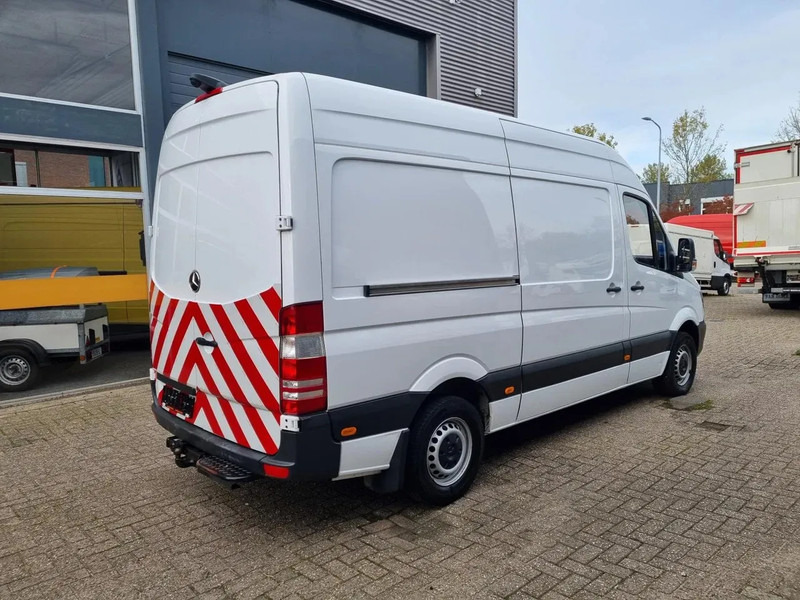 Mercedes-Benz Sprinter 314 CDI/ L2H2/ Aut./ Airco/ Camera/ Navi - Varevogn: billede 2 Mercedes-Benz Sprinter 314 CDI/ L2H2/ Aut./ Airco/ Camera/ Navi - Varevogn: billede 2