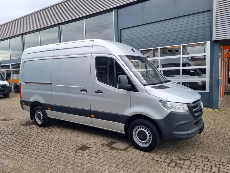 Mercedes-Benz Sprinter 314 CDI L2H2 EURO 6/ Airco/ Navi/ Camera - Varevogn: billede 1 Mercedes-Benz Sprinter 314 CDI L2H2 EURO 6/ Airco/ Navi/ Camera - Varevogn: billede 1