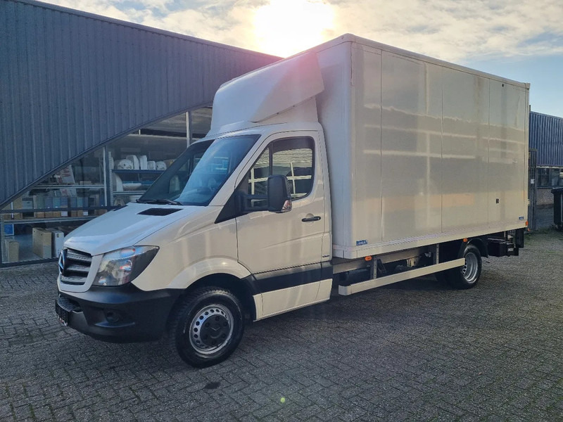 Mercedes-Benz Sprinter 513 CDI Koffer 21kub 130 pk Euro 5B GVW 5000 KG - Varebil med kasse: billede 4 Mercedes-Benz Sprinter 513 CDI Koffer 21kub 130 pk Euro 5B GVW 5000 KG - Varebil med kasse: billede 4