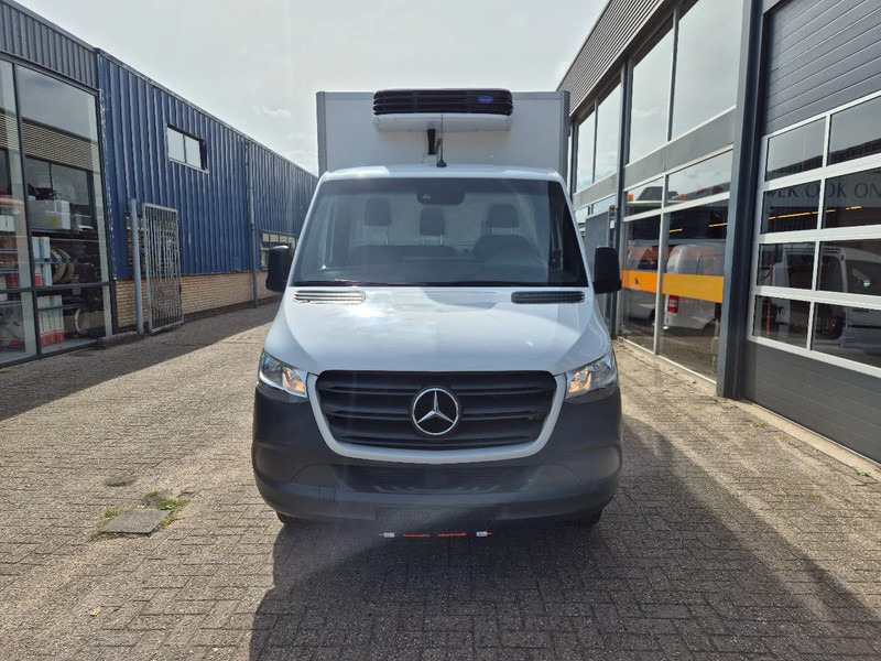 Mercedes-Benz Sprinter 516 CDI/ Kuhlkoffer/ Carrier Xarios 300/ -20/ +20/ Standby 230V - Kølebil: billede 4 Mercedes-Benz Sprinter 516 CDI/ Kuhlkoffer/ Carrier Xarios 300/ -20/ +20/ Standby 230V - Kølebil: billede 4