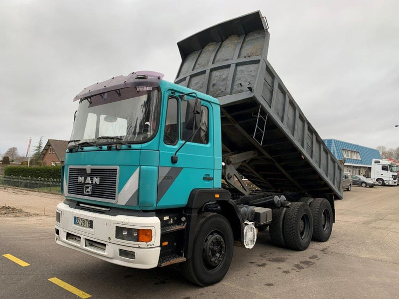 MAN 33.372 6X4 KIPPER MANUAL ZF GEARBOX - Tipvogn lastbil: billede 1 MAN 33.372 6X4 KIPPER MANUAL ZF GEARBOX - Tipvogn lastbil: billede 1