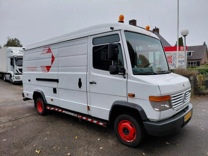 Mercedes-Benz 512 D - Små varebil: billede 2 Mercedes-Benz 512 D - Små varebil: billede 2