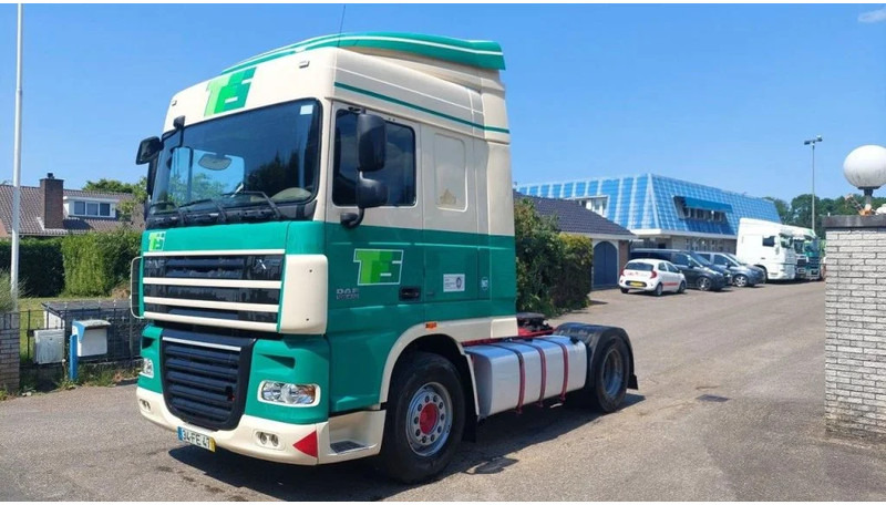 DAF XF 105.410 3 PIECES AVAILABLE - Trækker: billede 5 DAF XF 105.410 3 PIECES AVAILABLE - Trækker: billede 5