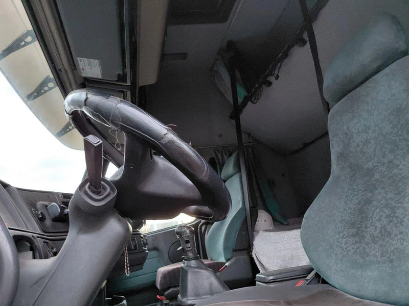 Trækker Volvo FH 12.380 MANUAL 3+3 GEARBOX: billede 12 Trækker Volvo FH 12.380 MANUAL 3+3 GEARBOX: billede 12