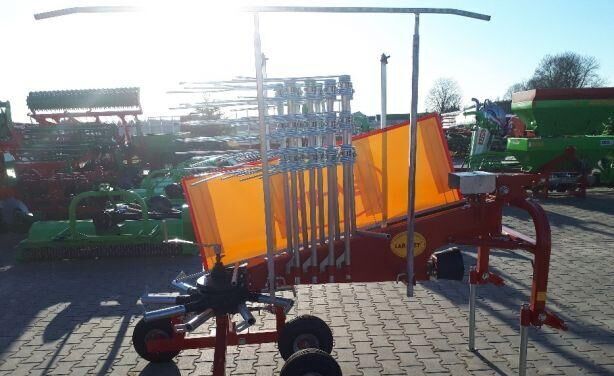 JAR-MET Kreiselschwader/ Rotary rake/ Zgrabiarka karuzelowa 3,5m - Høvender: billede 4 JAR-MET Kreiselschwader/ Rotary rake/ Zgrabiarka karuzelowa 3,5m - Høvender: billede 4