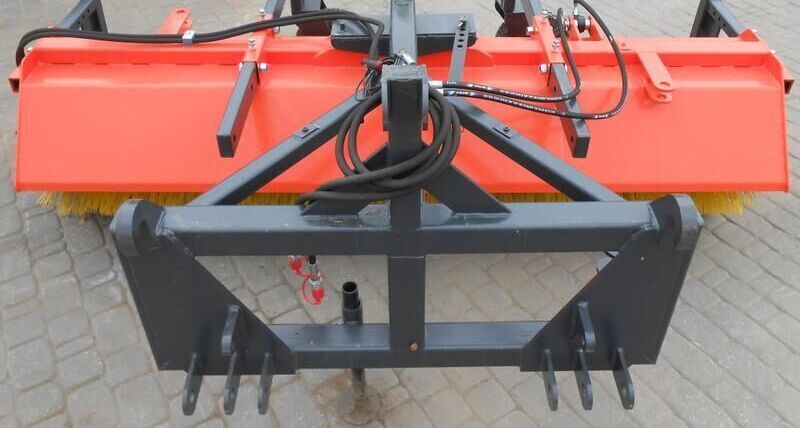 Metal-technik Sweeper/ Zamiatarka 2,4*M - Børste til fejemaskiner for Utility/ Speciel maskine: billede 5 Metal-technik Sweeper/ Zamiatarka 2,4*M - Børste til fejemaskiner for Utility/ Speciel maskine: billede 5