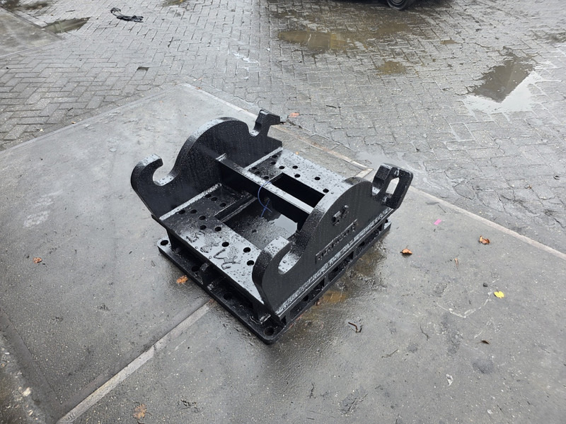 Kopplaat cw 45 breedt adaptor plate - Hurtigskift for Entreprenørmaskin: billede 4 Kopplaat cw 45 breedt adaptor plate - Hurtigskift for Entreprenørmaskin: billede 4