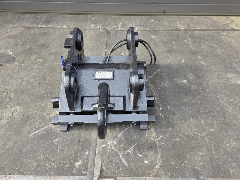 Snelwissel cw45 coupler verachtert coupler cw45 verachtert - Hurtigskift for Entreprenørmaskin: billede 1 Snelwissel cw45 coupler verachtert coupler cw45 verachtert - Hurtigskift for Entreprenørmaskin: billede 1