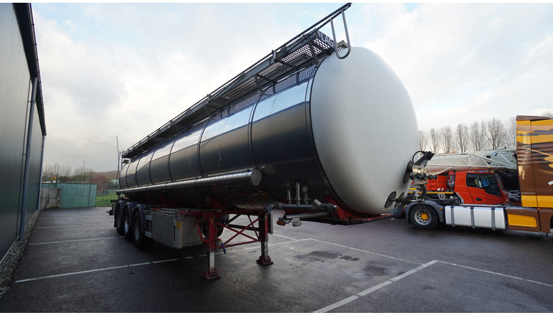Burg 3 AXLE TANK CHEMIE TRAILER 30.000LTR - Tanksættevogn: billede 3 Burg 3 AXLE TANK CHEMIE TRAILER 30.000LTR - Tanksættevogn: billede 3