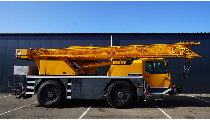 Liebherr LTM 1030-2.1 WITH JIB - Lastbil med kran: billede 2 Liebherr LTM 1030-2.1 WITH JIB - Lastbil med kran: billede 2