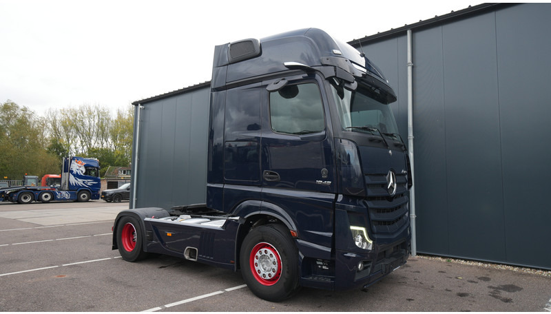 Mercedes-Benz ACTROS 1945 GIGASPACE 684.000KM - Trækker: billede 4 Mercedes-Benz ACTROS 1945 GIGASPACE 684.000KM - Trækker: billede 4