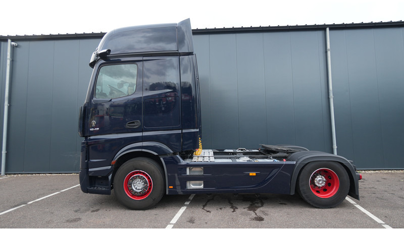 Mercedes-Benz ACTROS 1945 GIGASPACE 709.200KM - Trækker: billede 1 Mercedes-Benz ACTROS 1945 GIGASPACE 709.200KM - Trækker: billede 1