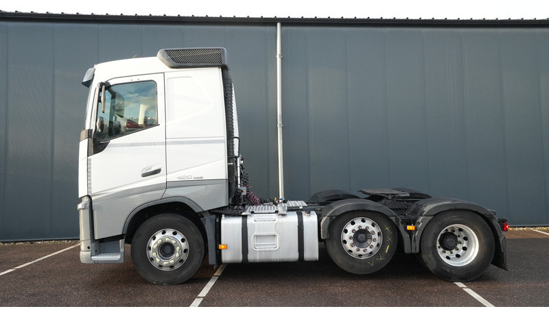 Volvo FH 420 6X2 ADR 881.000KM - Trækker: billede 1 Volvo FH 420 6X2 ADR 881.000KM - Trækker: billede 1