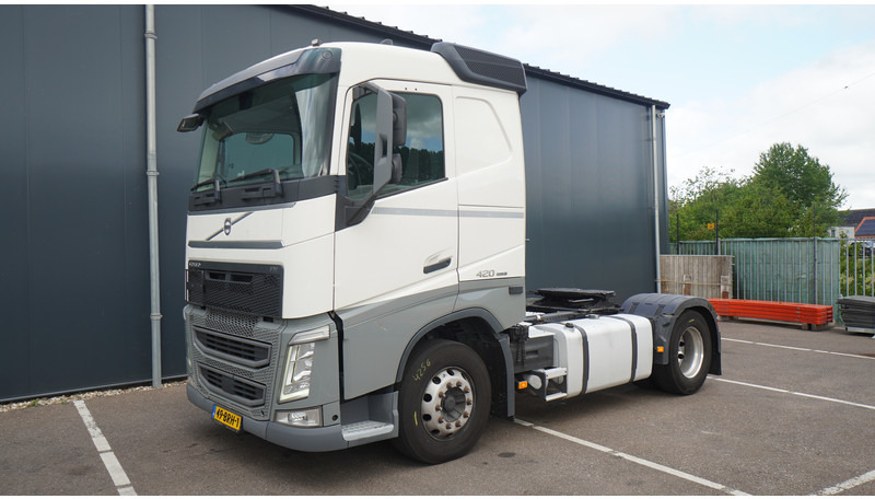 Volvo FH 420 ADR EURO 6 756.000KM - Trækker: billede 3 Volvo FH 420 ADR EURO 6 756.000KM - Trækker: billede 3