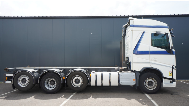 Volvo FH 460 8X2 20 FT CONTAINER TRANSPORT TRUCK - Containerbil/ Veksellad lastbil: billede 2 Volvo FH 460 8X2 20 FT CONTAINER TRANSPORT TRUCK - Containerbil/ Veksellad lastbil: billede 2