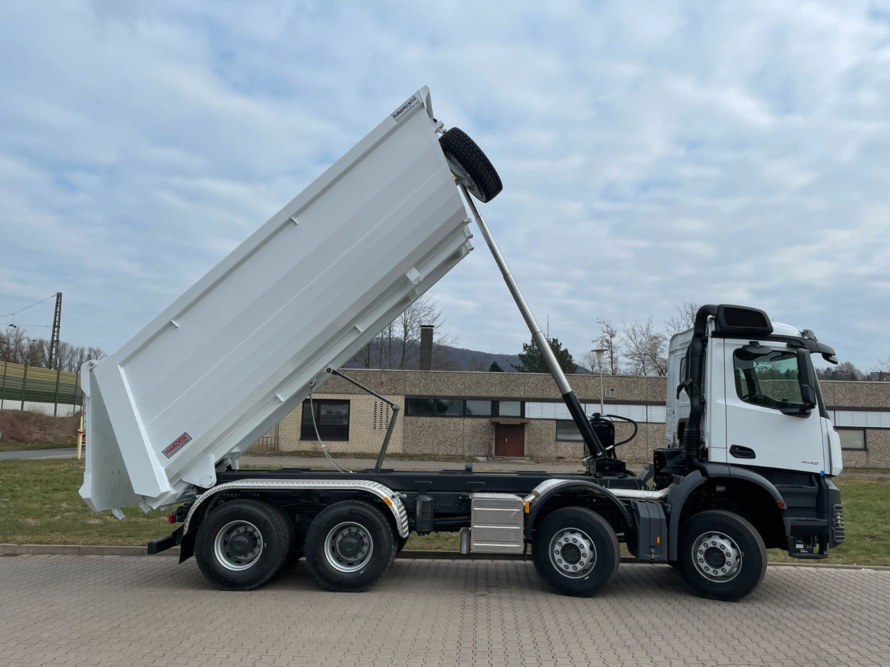 Tipvogn lastbil Mercedes-Benz 4142 8X4  Mulden-  Kipper -  EuromixMTP: billede 14