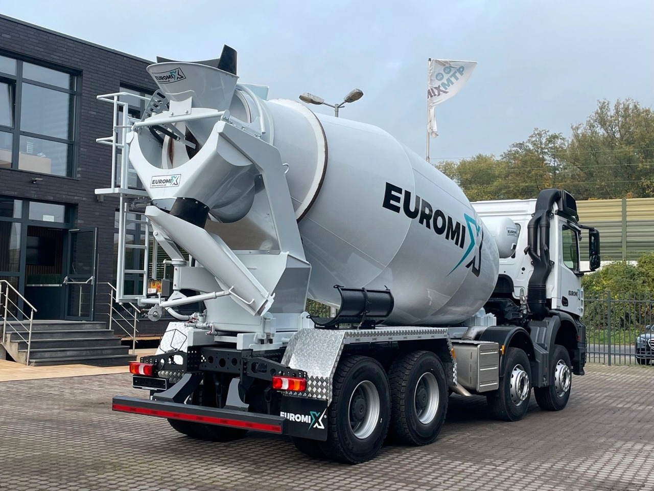 Mercedes-Benz AROCS 5 4142 B 8X4 Euro 3 EuromixMTP EM 10 - Betonbil: billede 5 Mercedes-Benz AROCS 5 4142 B 8X4 Euro 3 EuromixMTP EM 10 - Betonbil: billede 5