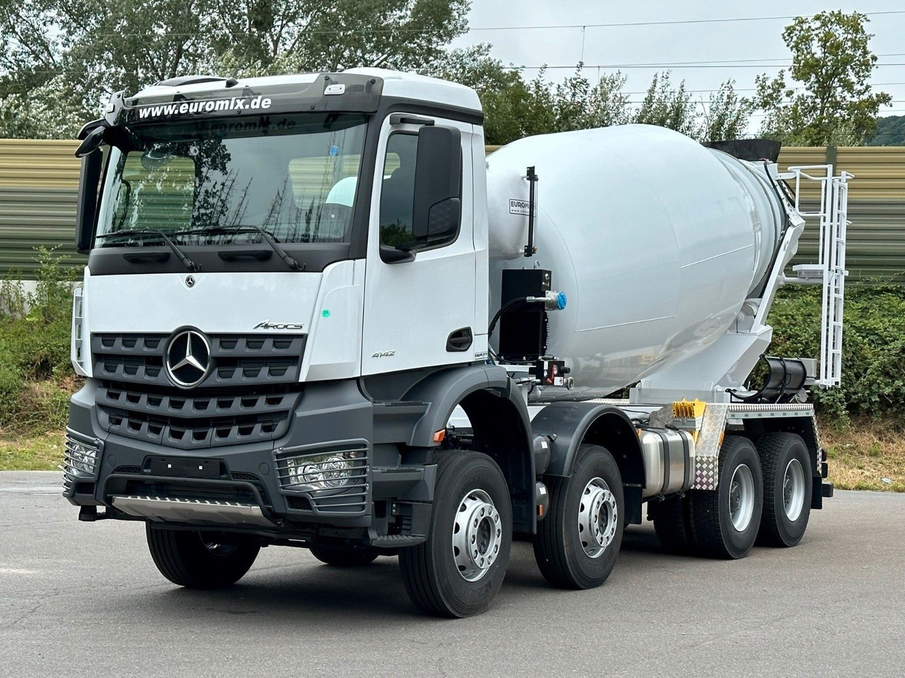 Mercedes-Benz AROCS 5 4142 B 8X4 Euro 3 EuromixMTP EM 10 - Betonbil: billede 2 Mercedes-Benz AROCS 5 4142 B 8X4 Euro 3 EuromixMTP EM 10 - Betonbil: billede 2