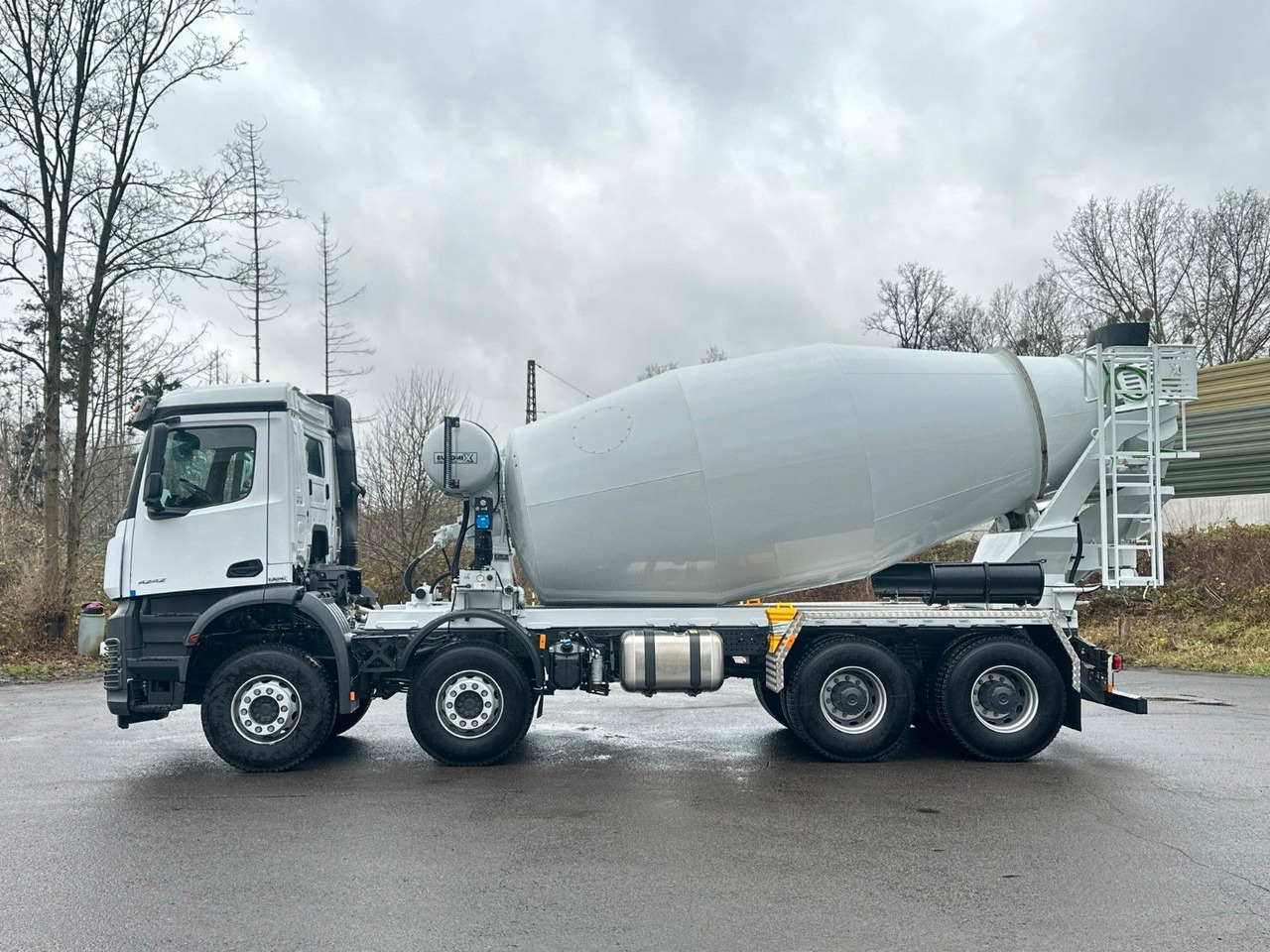 Mercedes-Benz AROCS 5 4242 8x4 Euro5 EuromixMTP EM 12m R - Betonbil: billede 5 Mercedes-Benz AROCS 5 4242 8x4 Euro5 EuromixMTP EM 12m R - Betonbil: billede 5
