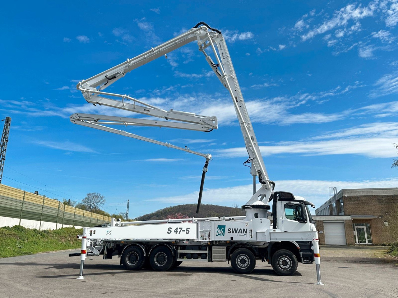 Mercedes-Benz Arocs 5 4542 8x4 SWAN TSP 47-5 160RZ ( 47m ) - Betonpumpe: billede 2 Mercedes-Benz Arocs 5 4542 8x4 SWAN TSP 47-5 160RZ ( 47m ) - Betonpumpe: billede 2