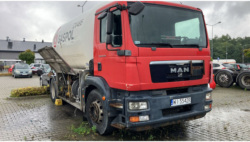 MAN TGM 18.250 4x2 15412 Liter Gas tank truck ID 2.170 - Tankbil: billede 2 MAN TGM 18.250 4x2 15412 Liter Gas tank truck ID 2.170 - Tankbil: billede 2