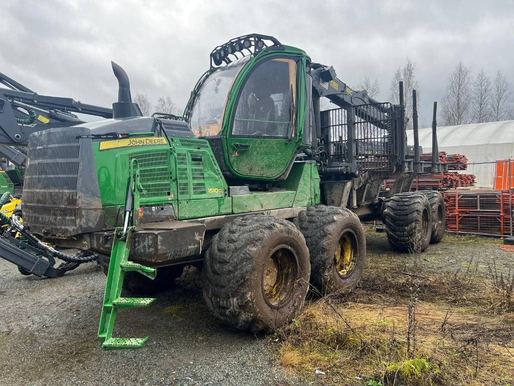John Deere 1510 G - Udkørselsmaskine: billede 1 John Deere 1510 G - Udkørselsmaskine: billede 1