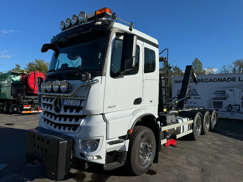 Mercedes-Benz Arocs 3251 8x4*4, JOAB Hook-lift + Plow-equipped, 2017 - Lastbil: billede 3 Mercedes-Benz Arocs 3251 8x4*4, JOAB Hook-lift + Plow-equipped, 2017 - Lastbil: billede 3