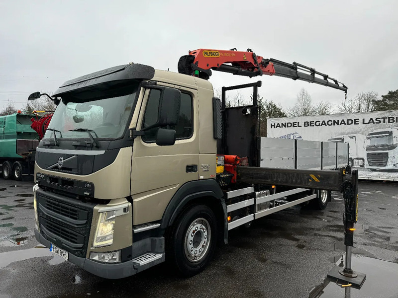 Volvo FM 11.330 4x2, Flatbed-truck with 18t/m Crane, 2014 - Lastbil med lad, Lastbil med kran: billede 3 Volvo FM 11.330 4x2, Flatbed-truck with 18t/m Crane, 2014 - Lastbil med lad, Lastbil med kran: billede 3