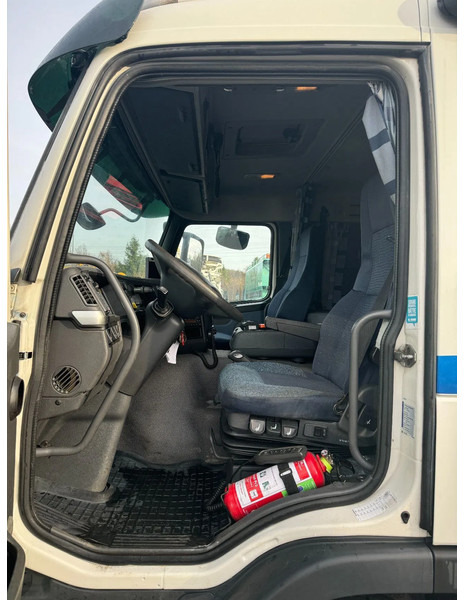 Leje en Volvo FM 420 6x2*4, 15m3 Sludge / Vacuum-truck, 2010 Volvo FM 420 6x2*4, 15m3 Sludge / Vacuum-truck, 2010: billede 18 Leje en Volvo FM 420 6x2*4, 15m3 Sludge / Vacuum-truck, 2010 Volvo FM 420 6x2*4, 15m3 Sludge / Vacuum-truck, 2010: billede 18