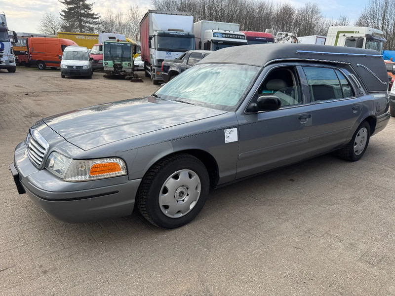 Ford VICTORIA CROWN **CORBILLARD-HEARSE-BESTATTUNGSWAGEN** - Bil: billede 2 Ford VICTORIA CROWN **CORBILLARD-HEARSE-BESTATTUNGSWAGEN** - Bil: billede 2