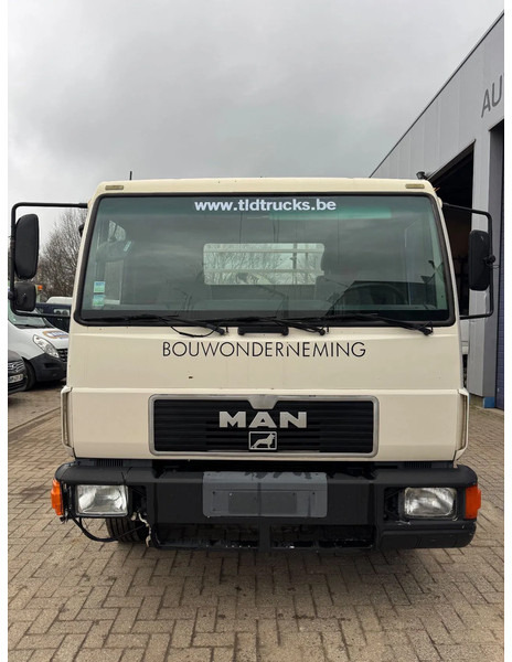 MAN L2000 **9.153-BELGIAN TRUCK** - Lastbil med lad, Lastbil med kran: billede 5 MAN L2000 **9.153-BELGIAN TRUCK** - Lastbil med lad, Lastbil med kran: billede 5